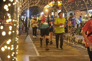 BIB: 4785
                            <button type="button" onclick="openModal(26274471)" class="btn btn-primary btn-sm float-right btn-popup" data-toggle="modal" data-target=".modal-high-quality">
                        <i class="fas fa-shopping-cart"></i> Add to Cart
                    </button>
                                            <button type="button" onclick="isThisMe(26274471, true)" class="btn btn-success btn-sm float-right btn-popup btn-isme hidden" data-toggle="tooltip" data-placement="bottom" title="นี่คือรูปของคุณใช่ไหม คลิกที่นี่เพื่อเอาเข้าอัลบั้ม">
                        <i class="fas fa-plus"></i> Add to album
                    </button>
                    <button type="button" onclick="isThisMe(26274471, false)" class="btn btn-warning btn-sm float-right btn-popup btn-isnotme hidden">
                        <i class="fas fa-ban"></i> Remove from album
                    </button>